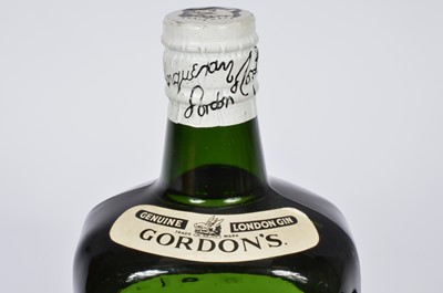 Lot 8 - A bottle of 1950s Gordons Gin 70% Proof