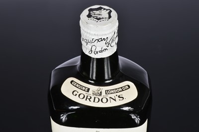 Lot 8 - A bottle of 1950s Gordons Gin 70% Proof