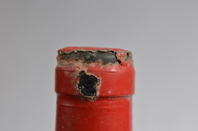 Lot 43 - Fifteen bottles of chateau Latour Bordeaux superieur 1981