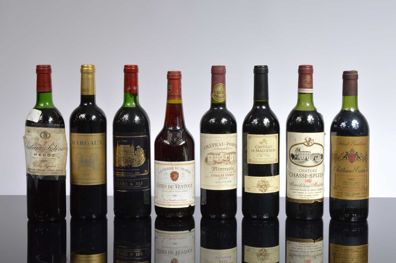 Lot 44 - A collection of eight various red wines