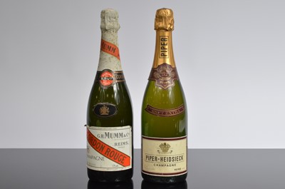 Lot 59 - A collection of six bottles of Champagne