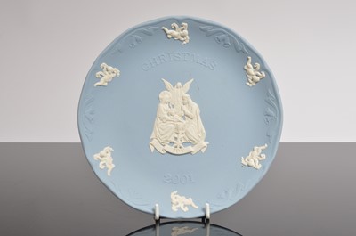 Lot 122 - A Waterford marquis nativity set