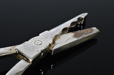 Lot 176 - A pair of silver grape shears
