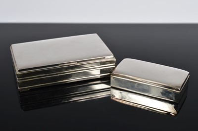 Lot 186 - Two silver plated boxes
