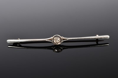 Lot 200 - An white gold and platinum bar brooch