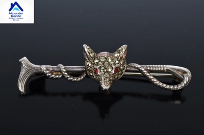 Lot 219 - A Silver Fox and Crop hunting pin