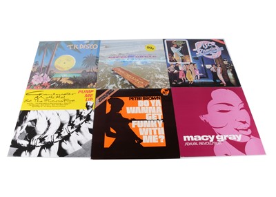 Lot 107 - Disco / House / Electronica / Dance 12" Singles