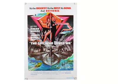 Lot 387 - The Spy Who Loved Me (1977) US One Sheet Poster