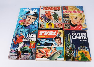Lot 407 - Film and TV Annuals
