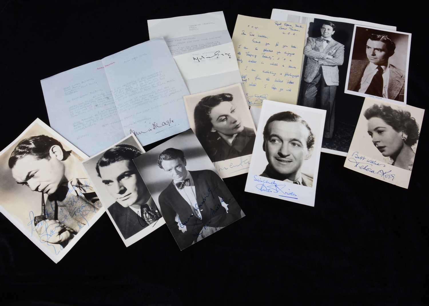 Lot 453 - Actor / Ballet autographs