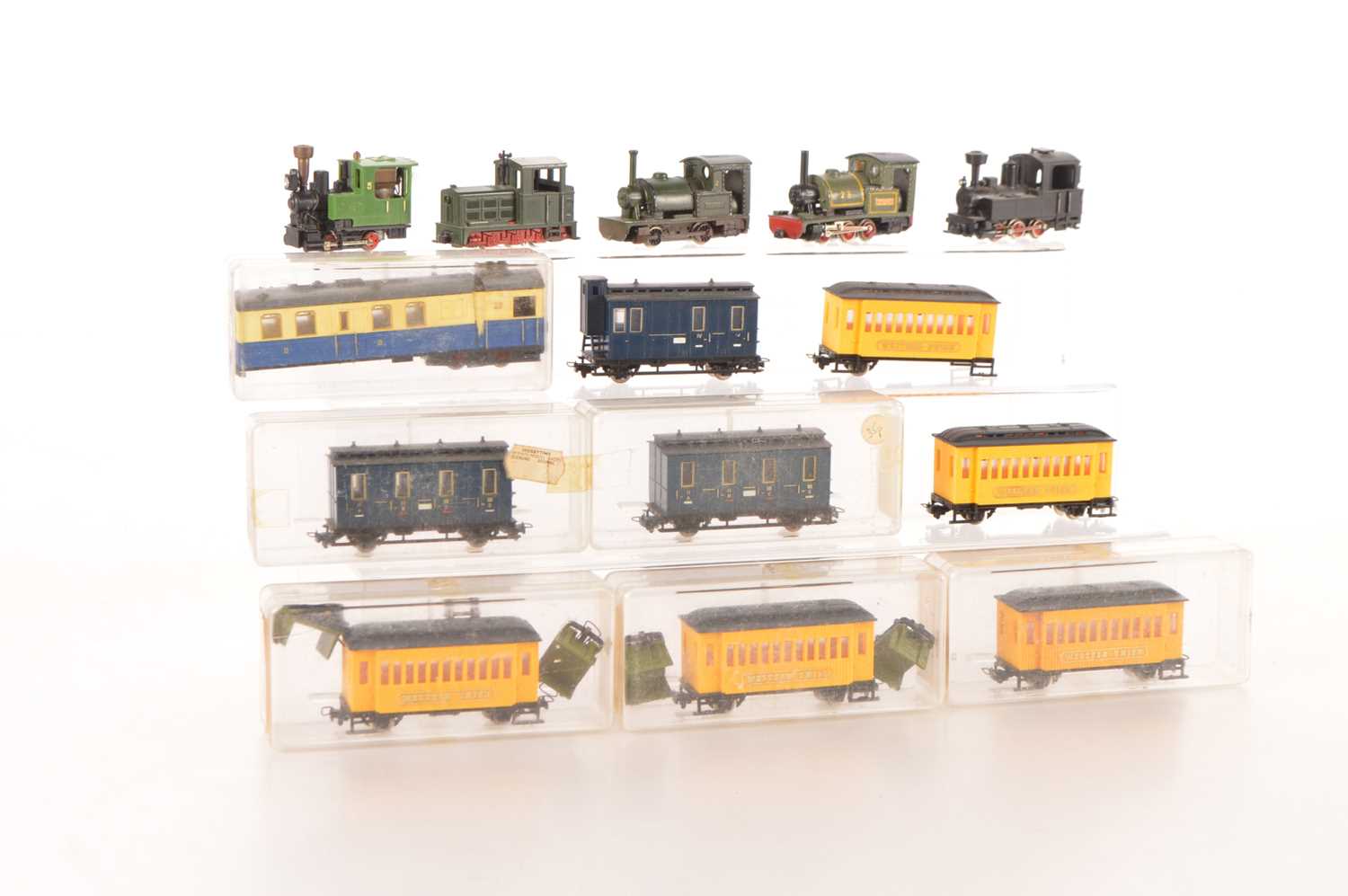 Lot 6 - Playcraft Egger-Bahn Jouef Atlas and kitbuilt boxed and unboxed 009 Locomotives and Passenger  Rolling stock (20)