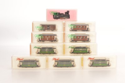 Lot 10 - Liliput 009 Tank Locomotives and Jouef and  4-wheel Passenger Coaches (10)