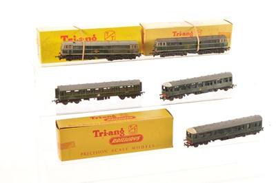 Lot 11 - Tri-ang TT Gauge mainly boxed BR green DMU 3-Car Set and pair of AIA AIA Diesel Locomotives (5)