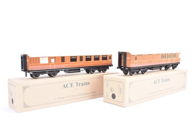 Lot 4 - Pair of ACE Trains 0 Gauge C4 LNER Gresley Teak Coaches