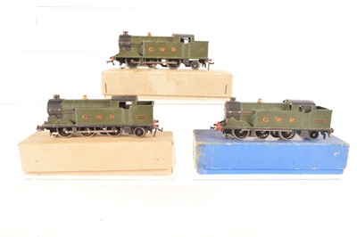 Lot 49 - Three Hornby-Dublo 00 Gauge 3-Rail boxed and unboxed early post-war GWR green 6699 0-6-2 Tank Locomotives (3)