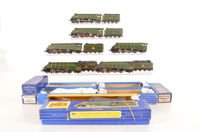 Lot 53 - Hornby-Dublo 00 Gauge  3-Rail boxed BR green Class A4 Locomotives and Tenders (6 Locos, 5 Tenders)