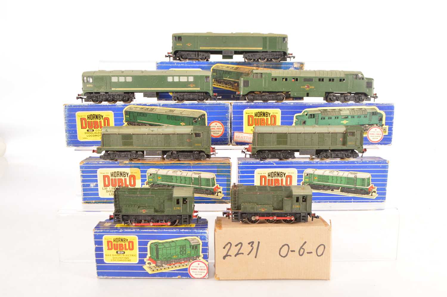 Lot 57 - Hornby-Dublo 00 Gauge  3-Rail BR green Diesel Locomotives (7)
