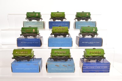 Lot 65 - Hornby-Dublo 00 Gauge 3-Rail boxed Power Tank wagons including three Powwer Ethtl with Hand (9)