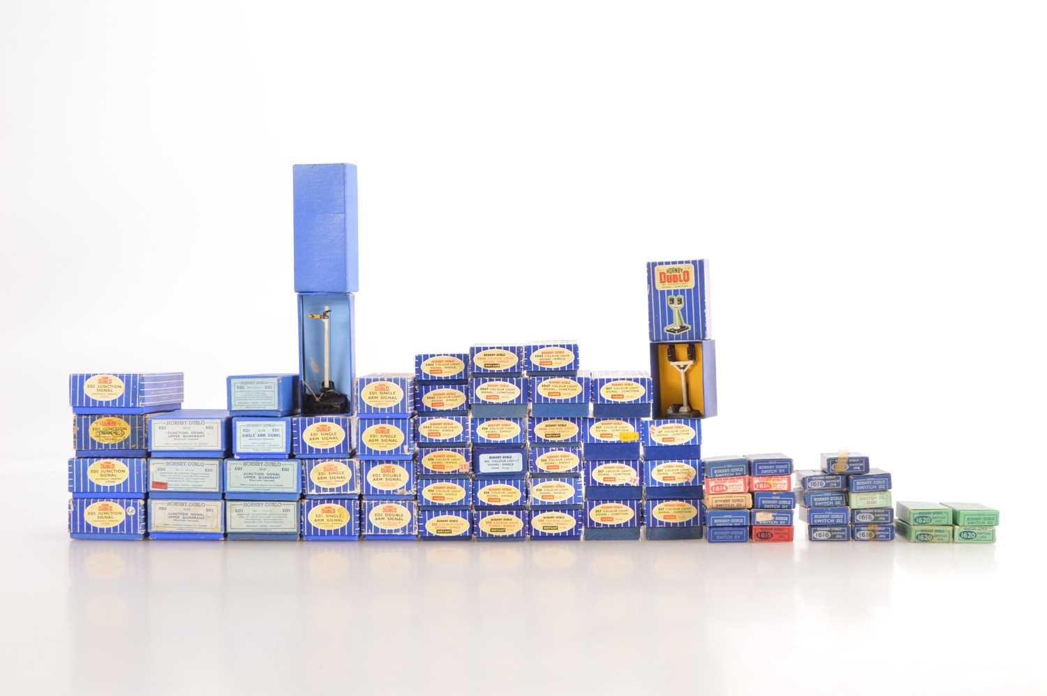 Lot 69 - Large collection of Hornby-Dublo 00 Gauge electrically Operated Semaphore and Coloured Light Signals and various switches (Signals 43, switches 20+)