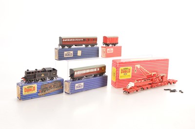 Lot 72 - Hornby-Dublo 00 Gauge 3-Rail made up Breakdown Crane Set (5)