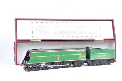 Lot 14 - John Glynas 0 Gauge SR green West Country Class 4-6-2 21C108 'Padstow' Locomotive and Tender