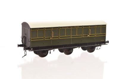 Lot 166 - A Lawrence Scale Models 00 Gauge   SR olive green short 8-wheel bogie First Class Saloon Coach No 7912