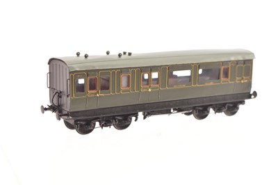 Lot 167 - A Lawrence Scale Models 00 Gauge   SR olive green 6-wheel Luggage Van No 2168