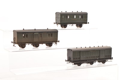 Lot 170 - Three kitbuilt 00 Gauge SR green 4 and 6-wheel Vans  (3)
