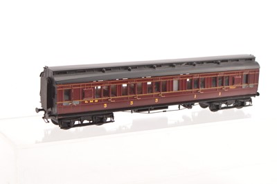 Lot 193 - A Lawrence Scale Models 00 Gauge LMS crimson lake 8-wheel Clerestory Third/First/Brake Coach No 7291