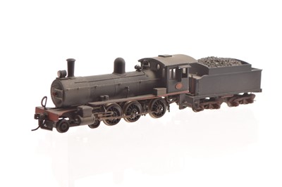 Lot 247 - A DJH kitbuilt HO Gauge South African Railways black Class 6 J 4-6-0 Locomotive and bogie Tender