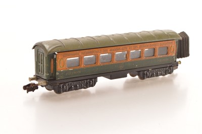 Lot 249 - Marklin Pre-war HO Gauge CIWL Wagon Lits green and cream Pullman Car