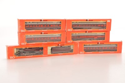 Lot 262 - Rivarossi American HO Gauge Chicago & Alton The Alton Ltd Steam Locomotive and Coaches (6)