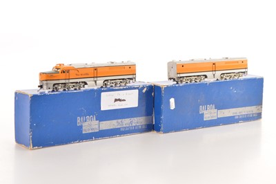 Lot 286 - Balboa Models Made in Japan boxed HO Gauge Rio Grande yellow and silver 607 A Unit Powered and 627 B Unit (2)