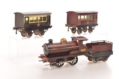 Lot 346 - Hornby 0 Gauge early Locomotive and coaches (3)