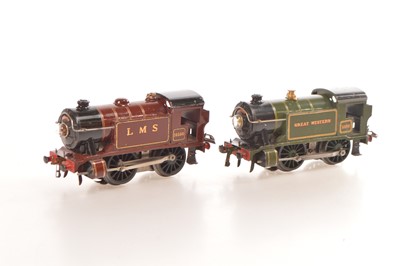 Lot 373 - Hornby 0 Gauge pair of Early electric E120 Special Tank locomotives (2)