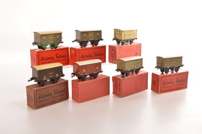 Lot 381 - Hornby 0 Gauge No.0 Vans (7)