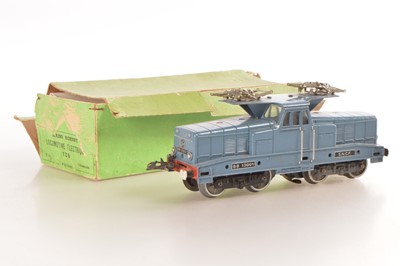Lot 394 - French Hornby 0 Gauge TZB SNCF Blue Electric Bo-Bo locomotive