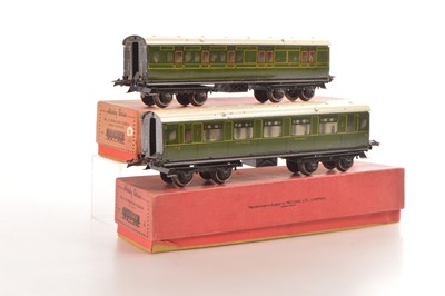 Lot 400 - Hornby 0 Gauge No.2 SR Corridor & Brake Coaches (2)