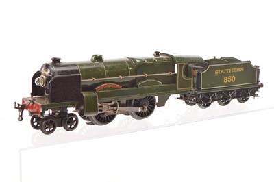 Lot 414 - Hornby 0 Gauge E320 4-4-2 Loco & Tender SR Green "Lord Nelson" Electric