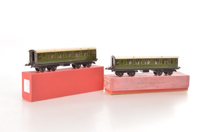 Lot 423 - Hornby 0 Gauge No.2 SR Corridor Coaches (2)