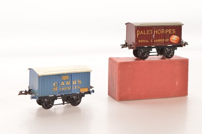 Lot 459 - Hornby 0 Gauge pair of Private owner vans (2)