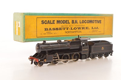 Lot 472 - Bassett Lowke 0 Gauge 2-6-0 BR Lined Black Mogul Live Steam Locomotive & Tender