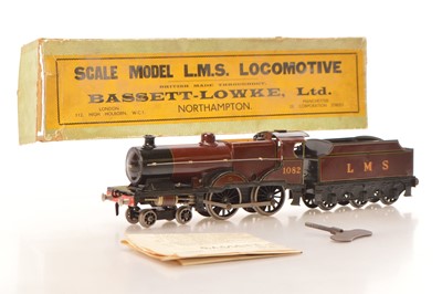 Lot 473 - Bassett Lowke 0 Gauge LMS 4-4-0 Compound Locomotive & tender Clockwork 3302/0