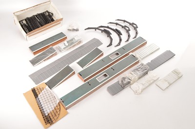 Lot 555 - Ace 0 Gauge Modern Issue AC/1 Canopy Station Kit