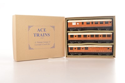 Lot 569 - Ace 0 Gauge Modern issue C/4 LNER 3-car coach set B