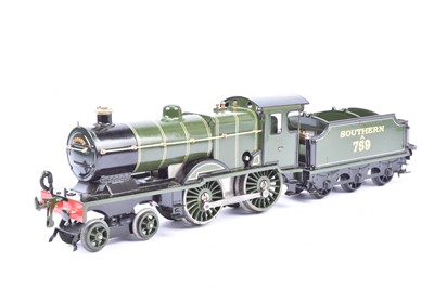 Lot 60 - Hornby 0 Gauge Clockwork SR green No 2 Special Class L1 759 Locomotive and Tender fully restored and painted by C Littledale