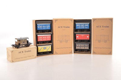 Lot 612 - Ace Trains 0 Gauge Modern Issue G2 Van Series Sets & Brake Van (3)