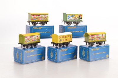 Lot 629 - Ace 0 Gauge Modern Issue Private Owner's Vans (5)