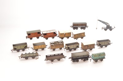 Lot 659 - Bing /Marklin 0 Gauge Goods wagons (16)