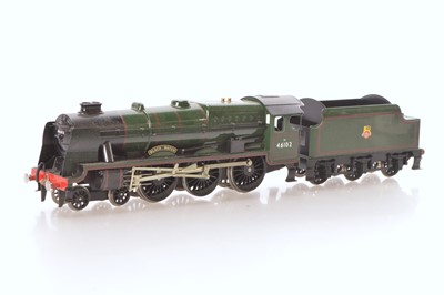 Lot 674 - Corgi/ Bassett Lowke 0 Gauge Modern issue Ref:99012 4-6-0 Loco & Tender BR lined Green Royal Scot class 'Black Watch'